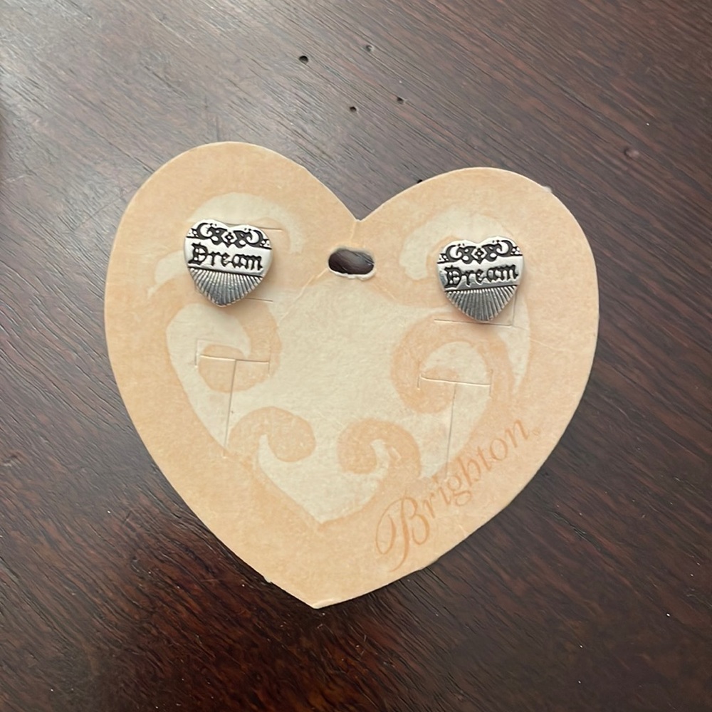 Brighton heart studs